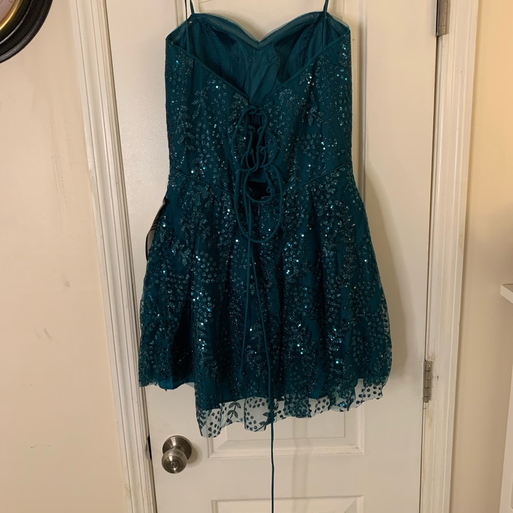 Beautiful Dress Size 9 NWT Blondie Nites by Stacy Sklar Teal Strapless Gown